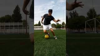 ⚽ Aprende este INCREÍBLE REGATE en 30 segundos 🤯 [upl. by Uno]