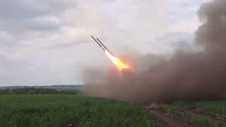 TOS1A Solntsepyok heavy flamethrower system crews destroy everything [upl. by Adnav]