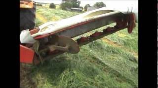 Lely Splendimo 240 Classic  Mowing [upl. by Starobin729]