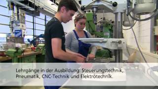 Ausbildung am KIT Industriemechanikerin [upl. by Sheline]