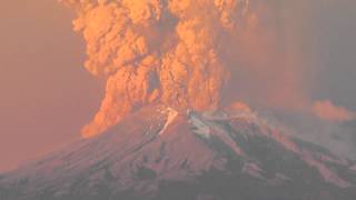 Calbuco volcano eruption 2015 another shot [upl. by Astrea145]