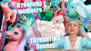 Flea market TOYHUNTING  small haul of vintage toys  90s Barbie fashion G2 My little Pony Fakies [upl. by Aicilanna]