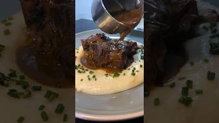 Souris d’agneau confite purée de pomme de terre 🥔 crème de truffe à ma façon vite fait bien fait [upl. by Lebasiairam]