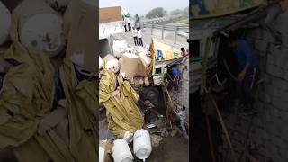 Truck accident on road delhi Bombay express way 😳😣😟truckaccidentvideo youtubeshort safedrive [upl. by Entroc691]