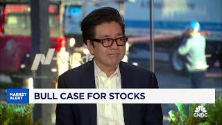 Small caps could outperform by more than 100 in the next few years says Fundstrats Tom Lee [upl. by Dirk]