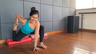 Intense Exercises To Stretch Out Your Quadriceps  Lower Body Stretch [upl. by Groot]