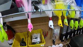 Pour and tie your own bucktail jigs Howto from start to finish [upl. by Berger769]