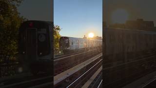 R160A1 M Train Entering Lorimer St [upl. by Anaitit]