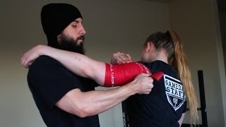 How To Voodoo Floss your Shoulder for FAST pain relief and Full ROM [upl. by Paton751]