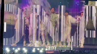 BTS 방탄소년단 DNA Concert Performance Los Angeles [upl. by Nilyahs]