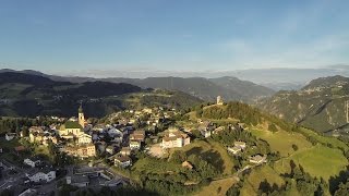 Seiseralm  Wanderwege Südtirol [upl. by Airitac]