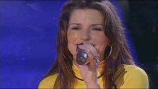 Shania Twain  When You Kiss Me  Live in Chicago [upl. by Lagas]