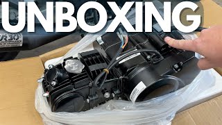 125cc Semiauto Chinese engine unboxing [upl. by Nnahsal821]