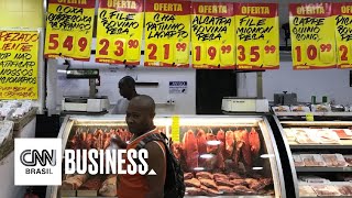 Preço da carne deve cair 20 com aumento da oferta em 2023  VISÃO CNN [upl. by Udella]