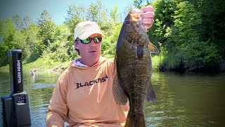 River Run Smallmouth – Angling Edge TV [upl. by Kuo946]