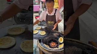 The best scallion pancake😋delicious yummyfood streetfood pancake chinesefoods foodie [upl. by Onaicul]