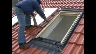 Demonteren beglazing  VELUX dakraam met standaard beglazing [upl. by Alathia]