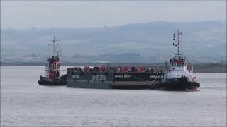 Huge Hinkley barge glides past Burnham BurnhamOnSeacom [upl. by Hoem]