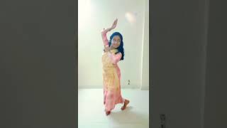 KANI KANUM NERAM DANCE  VISHU 🌼 Sarangi Nair  Lord Krishna 🤍 Kerala [upl. by Melvyn]