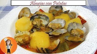 Almejas con Patatas  Receta de Cocina en Familia [upl. by Accebar84]