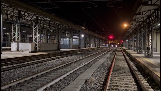 TRENO NOTTURNO VELOCISSIMO  nellENORME STAZIONE DI ARONA [upl. by Sillert735]