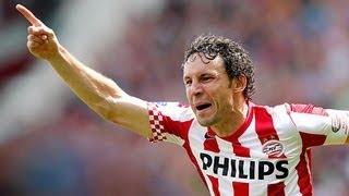 De jarige aanvoerder Mark van Bommel [upl. by Chud]