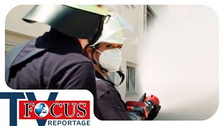 Traumjob Feuerwehrfrau So hart ist die Ausbildung bei der Feuerwehr 12  Focus TV Reportage [upl. by Mastat495]