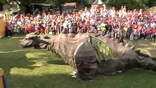 Der Drache Fangdorn auf Burg Hanstein August 2012 [upl. by Oettam]