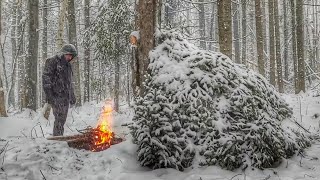 Caught in a SNOWSTORM  WINTER SURVIVAL BUSHCRAFT SHELTER in Heavy Snow Bushcraft Trip [upl. by Atilrahc]