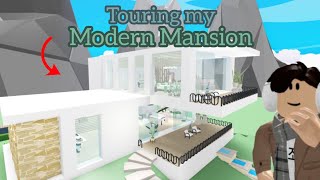 Touring my MODERN MANSION in adopt me [upl. by Adiana]