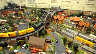 EisenbahnEuropa  Modelleisenbahn Märklin Video22mpg [upl. by Trebla]