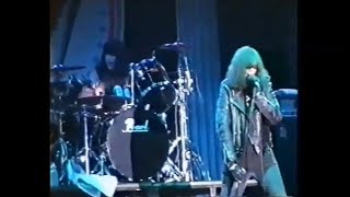 Ramones  I Dont Want To Grow Up Live 1995 [upl. by Atwood770]