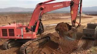 Hitachi Zaxis 670LC Excavator Loading Trucks With 3 Passes [upl. by Tolmach]