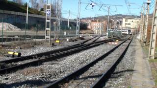 Circulaciones de EuskoTren en ArizBasauri [upl. by Engedus]