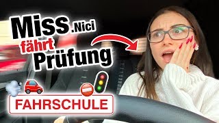 Praktische Führerscheinprüfung mit MissNici 🚘  Fischer Academy [upl. by Pompei355]