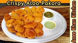 Crispy Aloo Pakora Recipe  Ramzan special Aloo ke Pakore  Aloo ke Pakode  Crispy pakoda recipe [upl. by Lilyan]