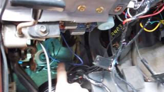 BASIC ALARM INSTALL IN A MAZDA B4000 1994 [upl. by Charyl]