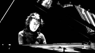 Mozart  Piano Concerto No 17 in G major K 453 Mitsuko Uchida [upl. by Clarkin263]