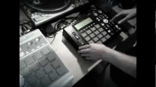 Duo Beat  MPC 2K XL  MPC 1K  Akai S950 amp S900  Da Madcats [upl. by Elreath]