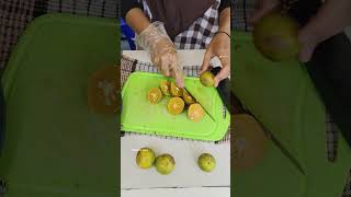 squeezed orange without water streetfood cepustreetfood indonesianfood [upl. by Eniluqcaj]