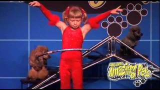 Amazing Pets Show Branson Missouri Olga hula hoops and Dog Jump [upl. by Wheelwright]