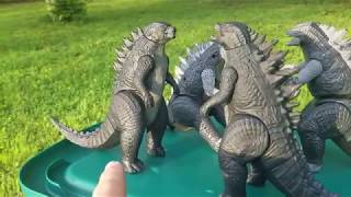 Bandai Godzilla 2014 Toys AGING Already [upl. by Annahsal]