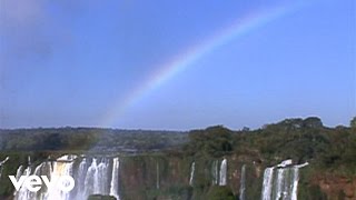 Roberto Carlos  Quando Eu Quero Falar Com Deus Vídeoclipe [upl. by Lebazi794]