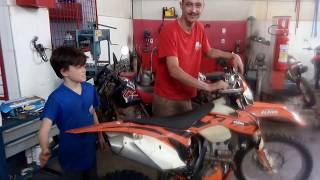 Corte de giro KTM 250exc [upl. by Fotinas]