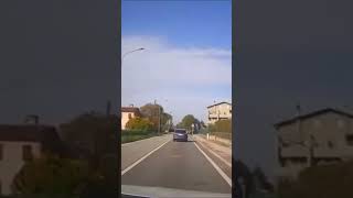 Mirco Trevisan il sorpasso fatale e lincidente in moto le immagini riprese da una dash cam [upl. by Dede]