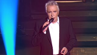 Michel Sardou  Les ricains Live officiel Les grands moments Olympia 2013 [upl. by Eiramaliehs94]