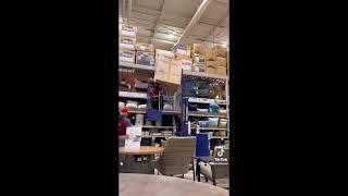 Lowes Employee Gets Stuck on Lift with Heavy Box [upl. by Margi]