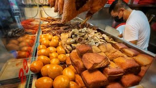 WHAMPOA MAKAN PLACE BLK 90  SINGAPORE FOOD TOURS  Hoover Rojak Duck Porridge [upl. by Eleirbag895]