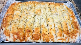 Cheese Bread Recipe Cheesy Bread  Italian Cheese BreadCopycat Little Caesars Italian Cheese Bread [upl. by Ellehciram]