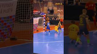 Dribbling plus goal from Ricardinho 😱🔥⚽️ futsal skills moments ricardinho magic portugal [upl. by Elfrieda442]